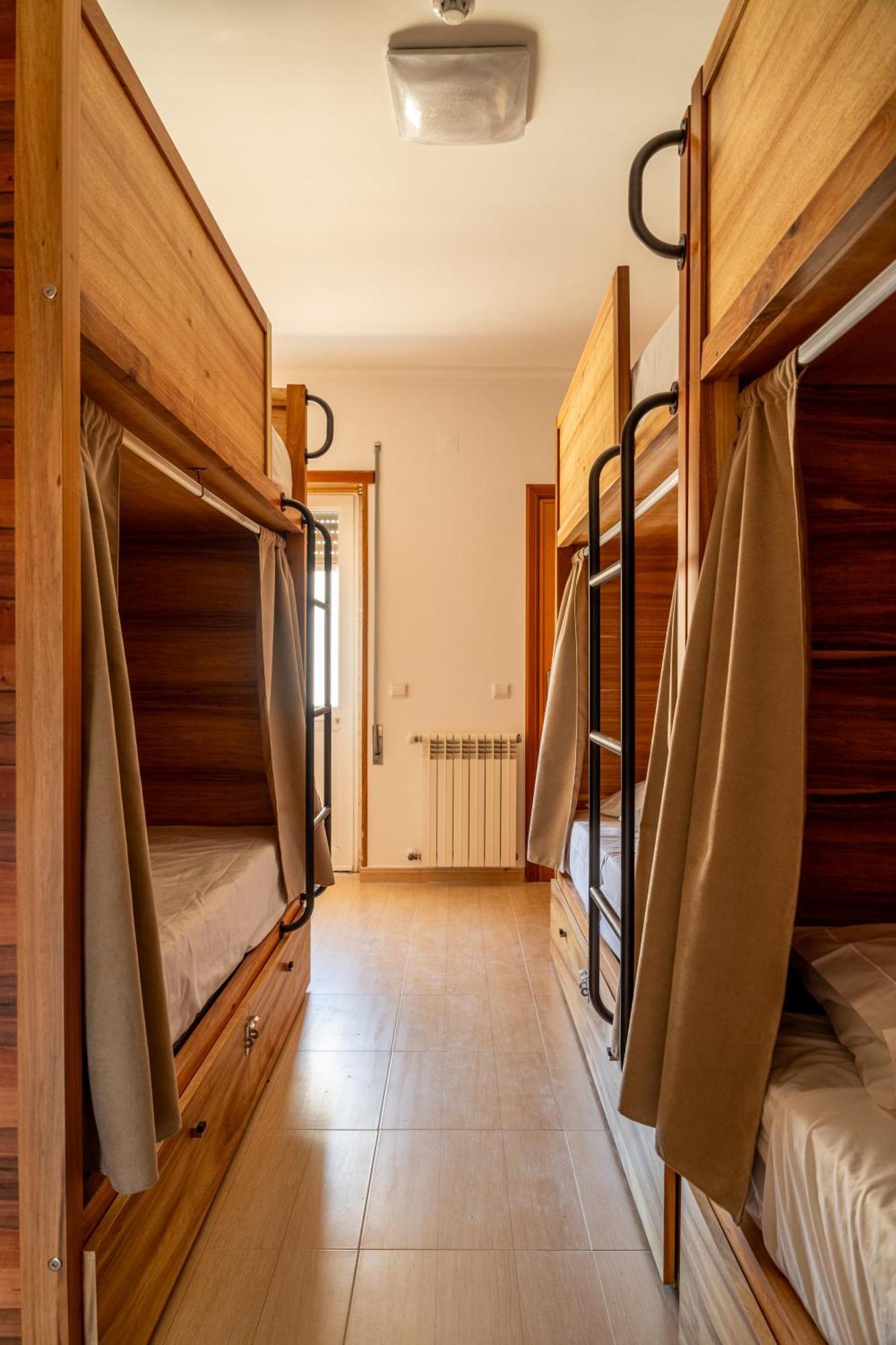 Lisbon Surf Hostel カルカヴェロス エクステリア 写真
